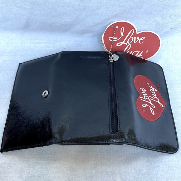 “I love Lucy” - Picture 3 of 5